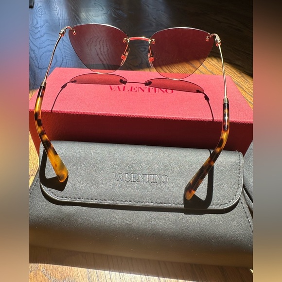 Valentino wire frame sunglasses main image 9